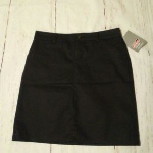 NWT Women's black Dickies skirt